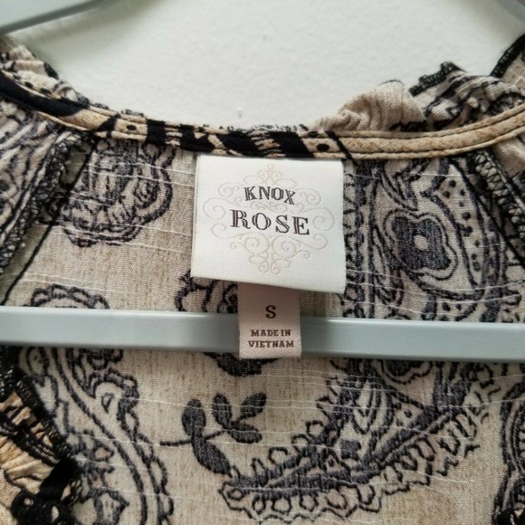 Knox Rose NWOT Floral Paisley Tunic Top Long Slv Beige Boho Lace Romantic Small - Picture 3 of 9